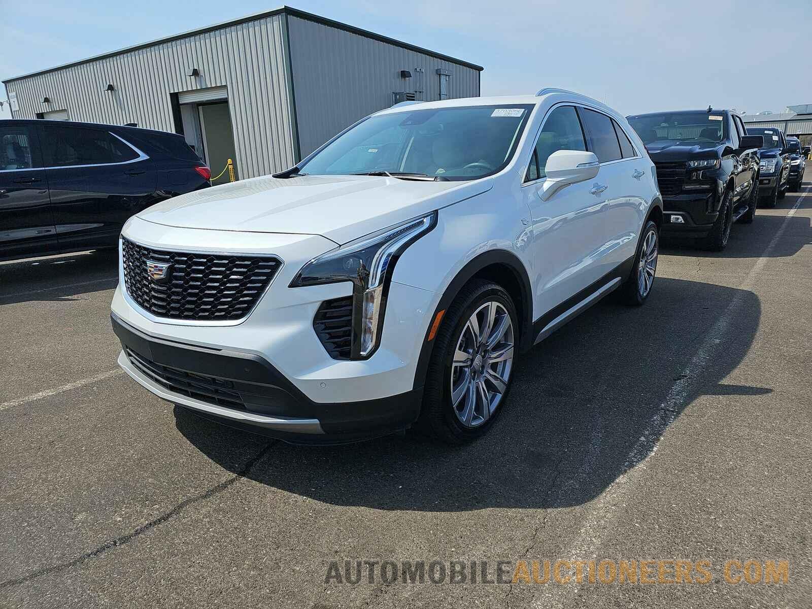 1GYFZCR49MF074425 Cadillac XT4 2021