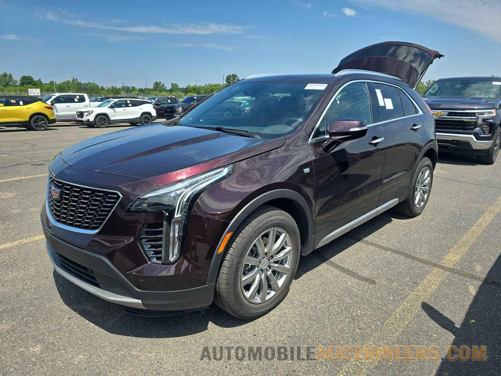 1GYFZDR40MF016483 Cadillac XT4 2021