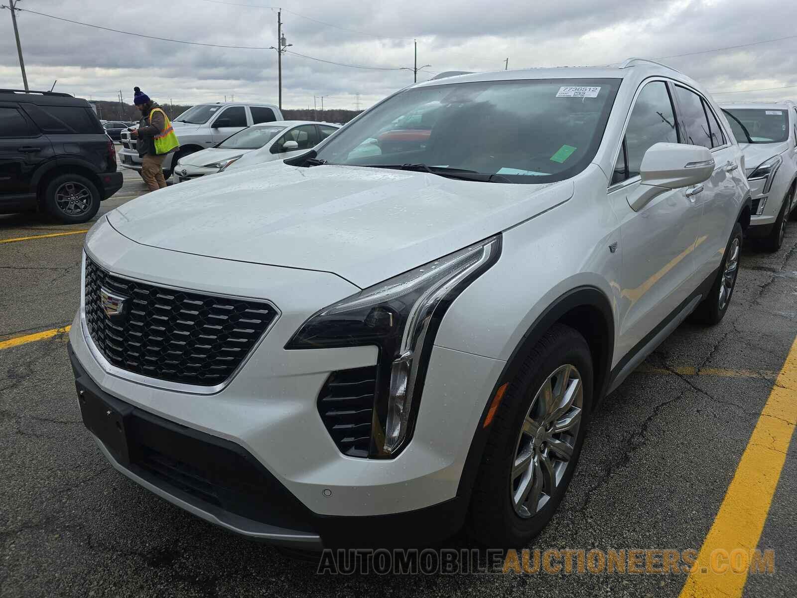 1GYFZDR44MF002876 Cadillac XT4 2021