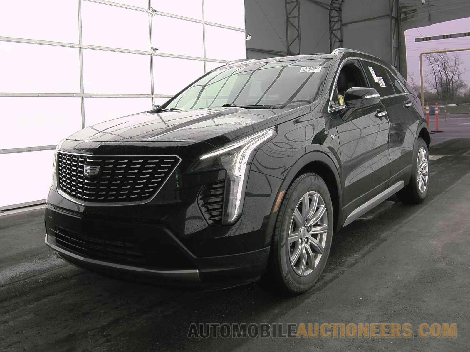 1GYFZDR44MF009035 Cadillac XT4 2021