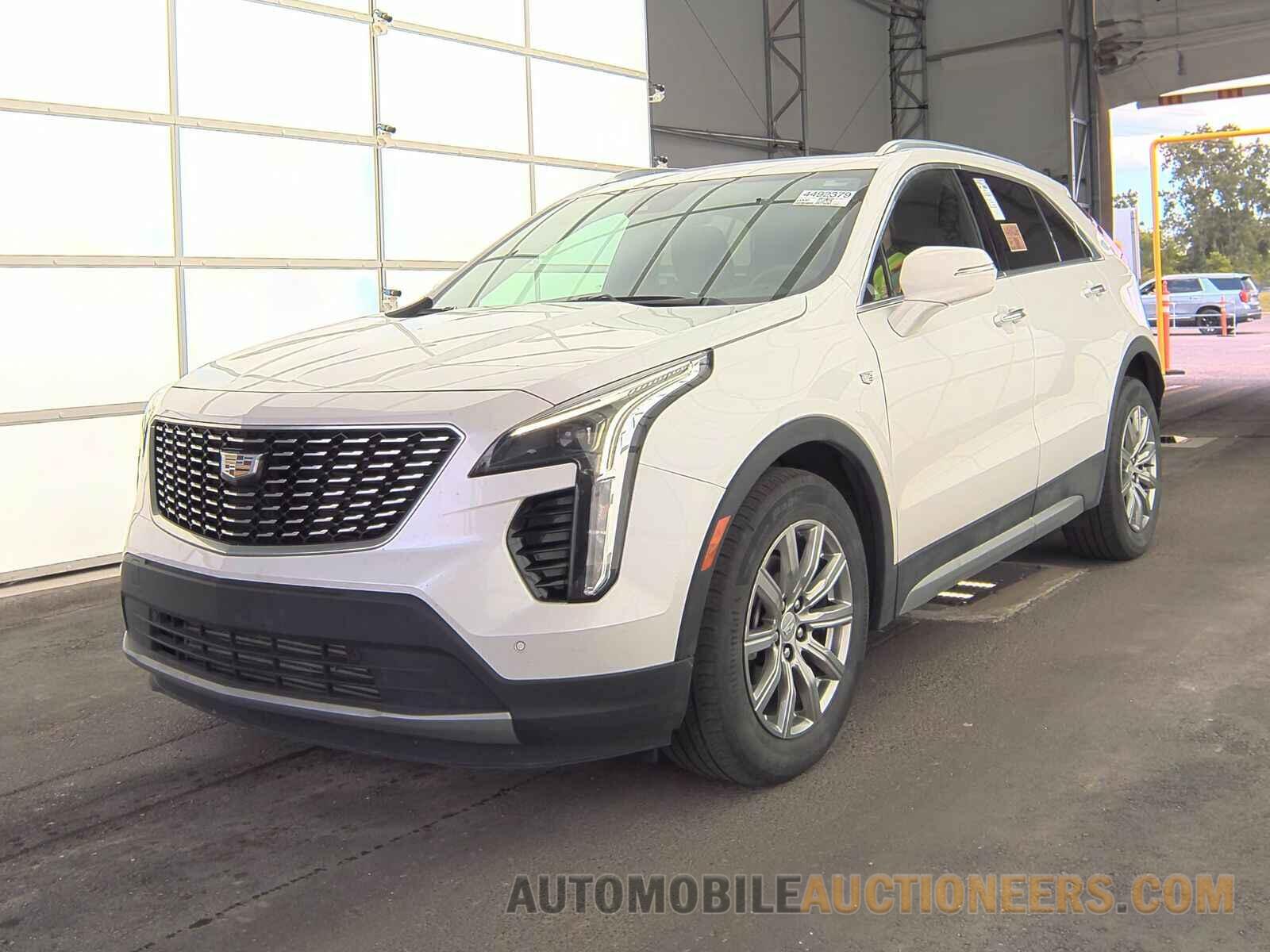 1GYFZDR45MF007052 Cadillac XT4 2021