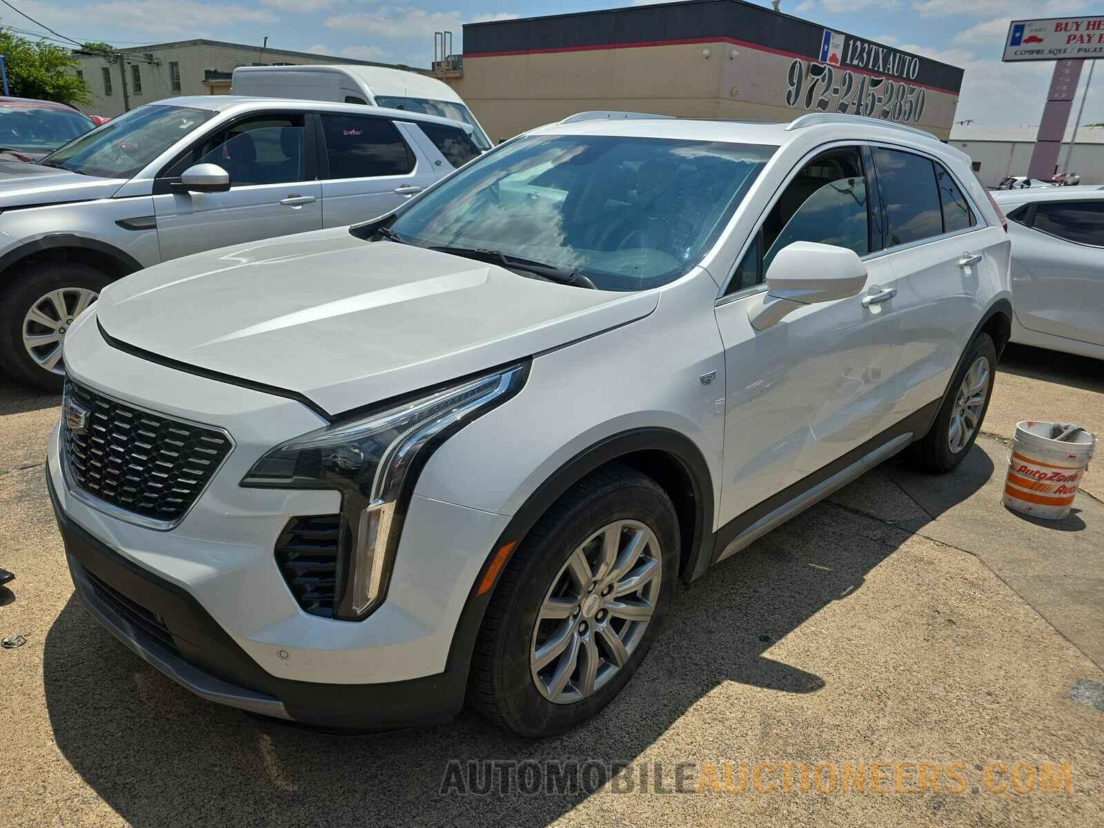 1GYFZDR48LF050136 Cadillac XT4 2020