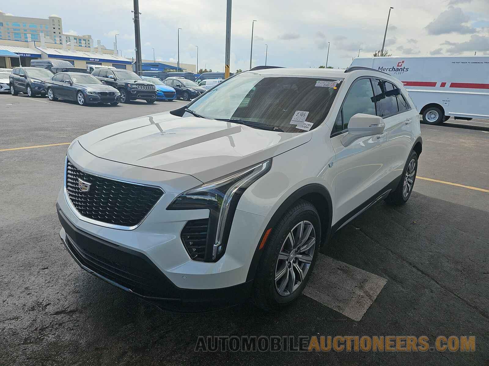 1GYFZER42MF076951 Cadillac XT4 S 2021