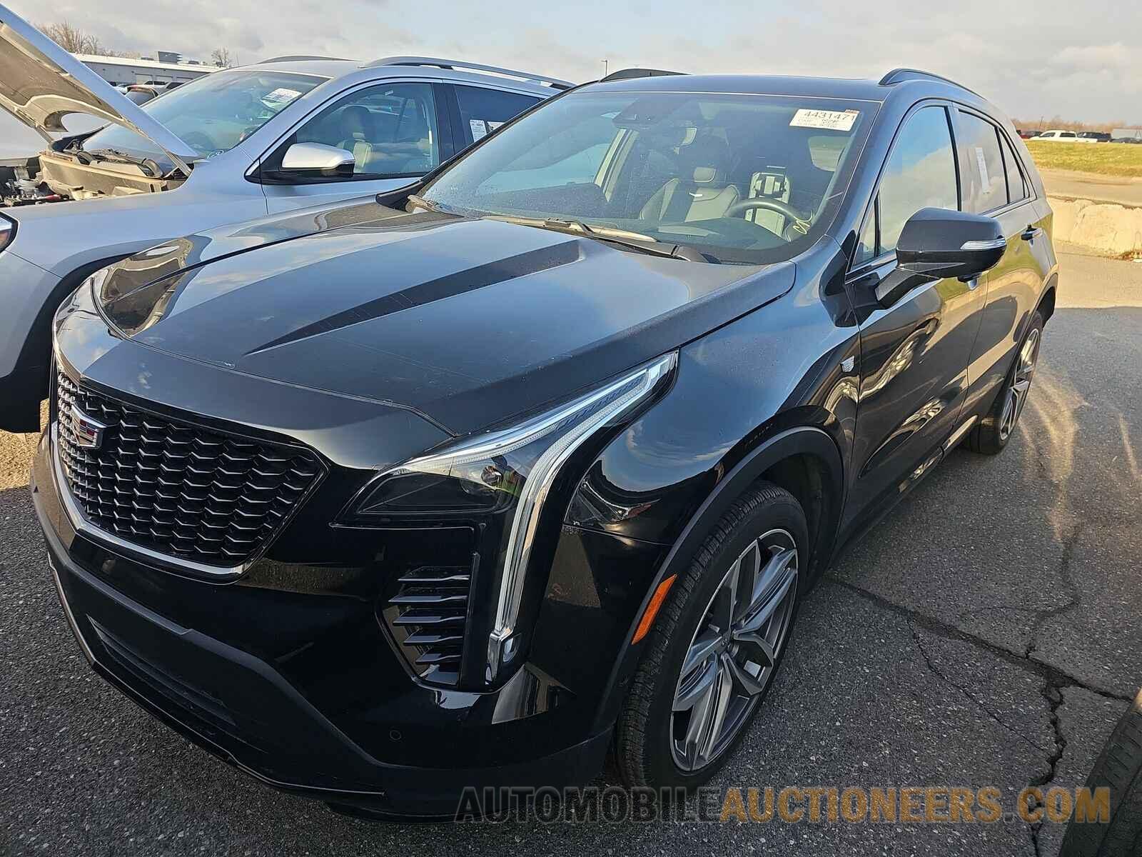 1GYFZFR44MF014120 Cadillac XT4 S 2021