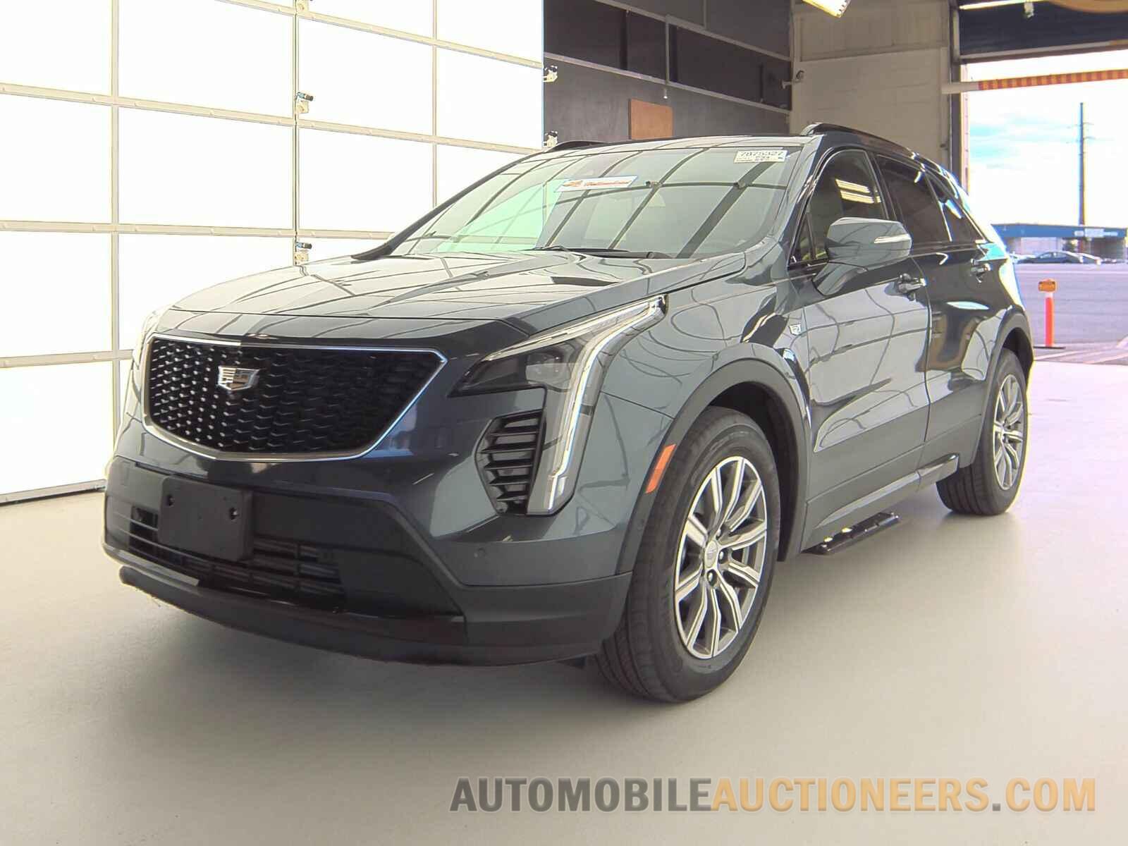 1GYFZFR45KF142315 Cadillac XT4 S 2019