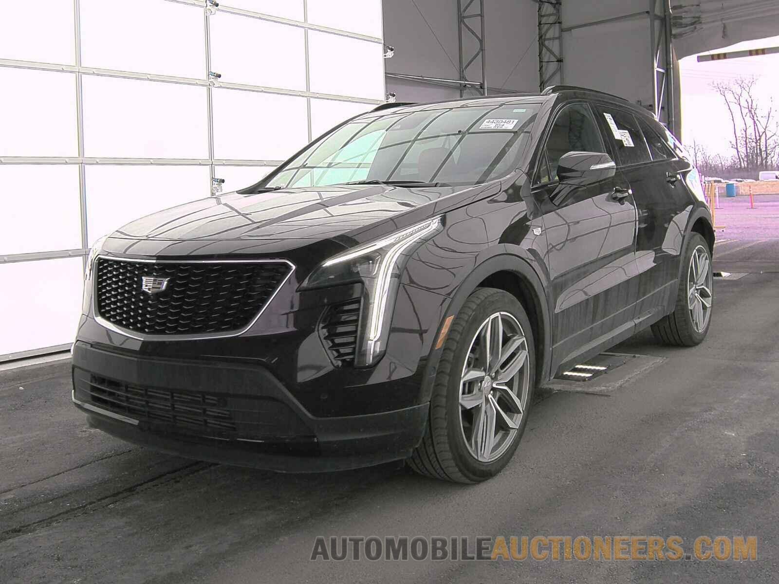 1GYFZFR47LF147632 Cadillac XT4 S 2020