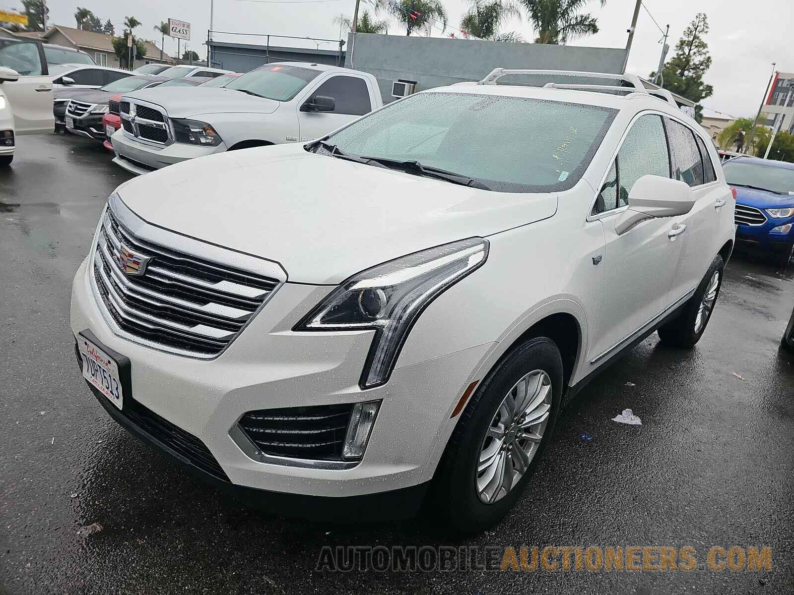 1GYKNARS1HZ165965 Cadillac XT5 2017