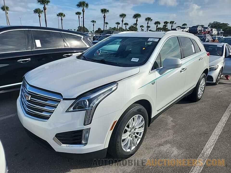 1GYKNARS2HZ119819 Cadillac XT5 2017