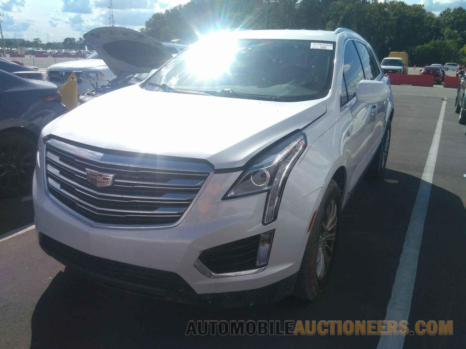 1GYKNARS4HZ150571 Cadillac XT5 2017