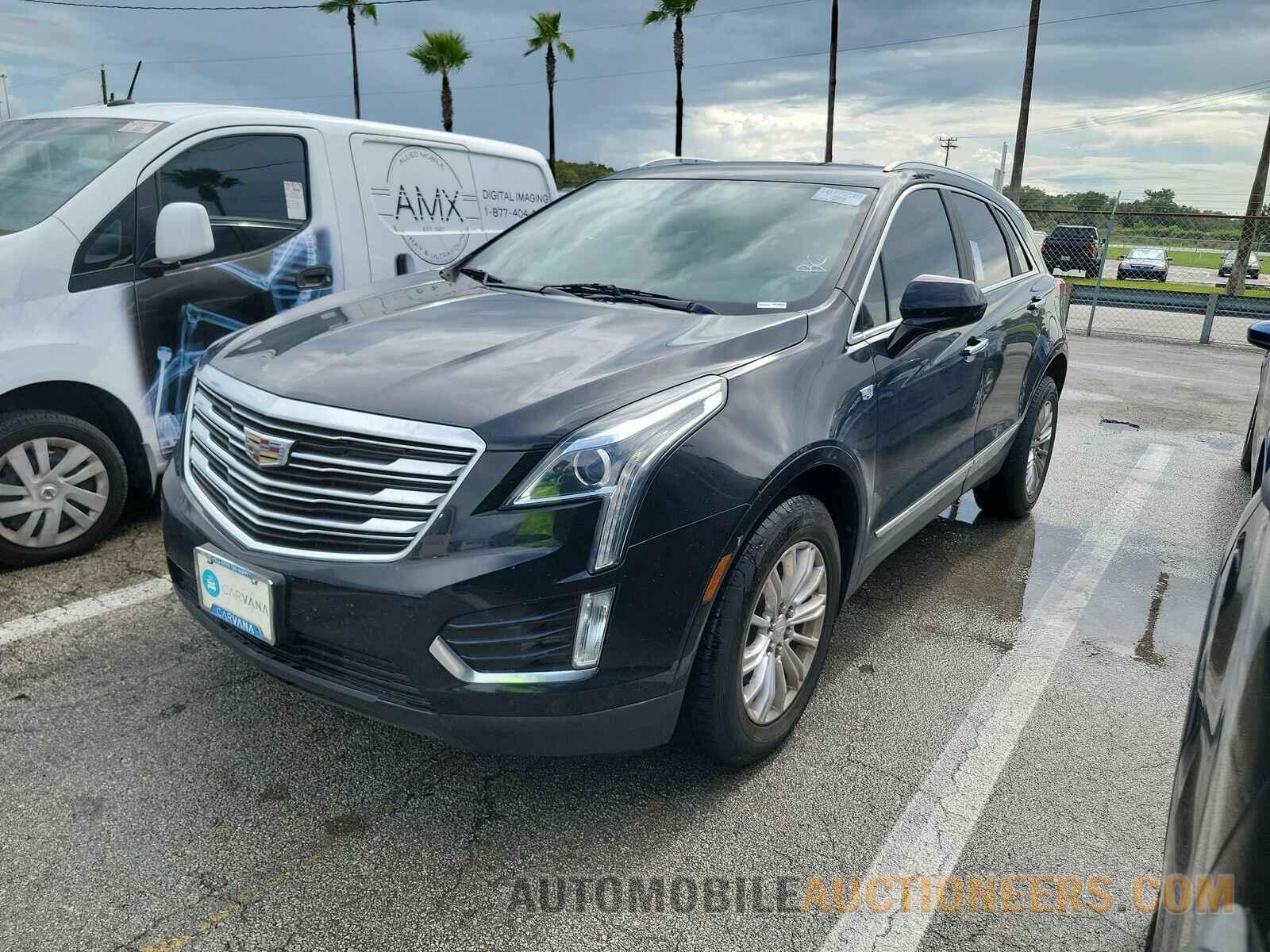 1GYKNARS6HZ276821 Cadillac XT5 2017