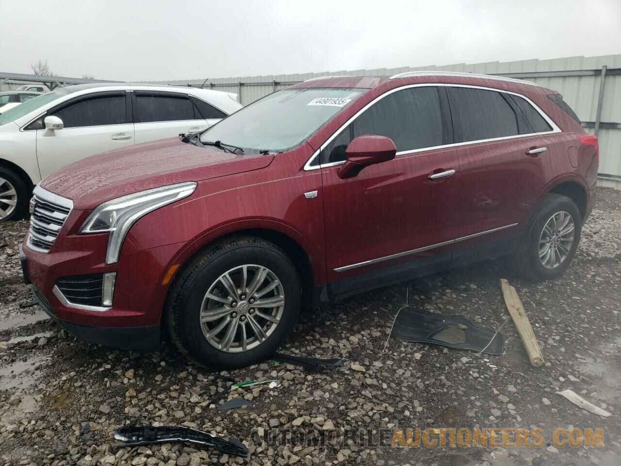 1GYKNBRS1HZ261102 CADILLAC XT5 2017