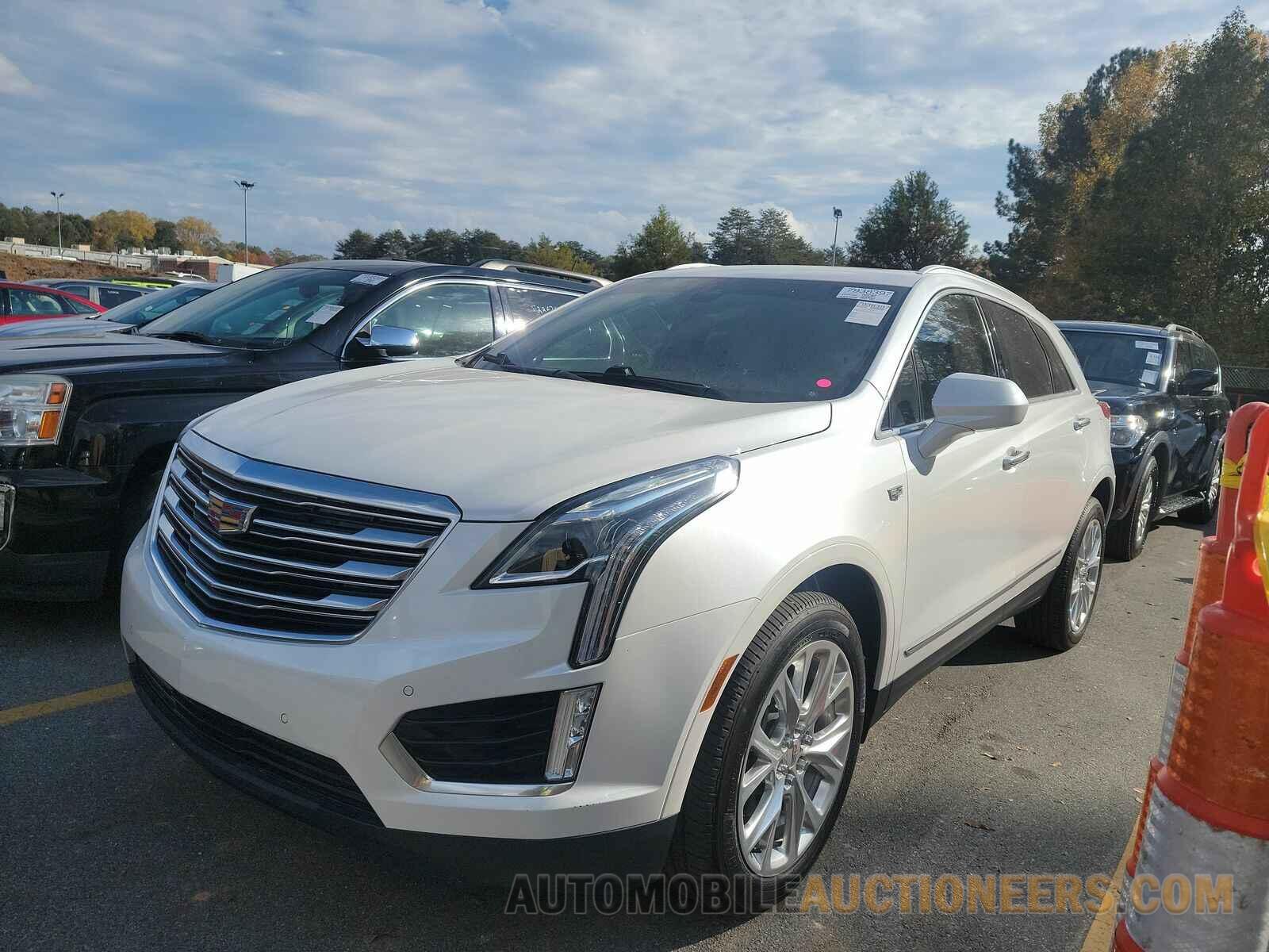 1GYKNBRS5HZ122381 Cadillac XT5 2017