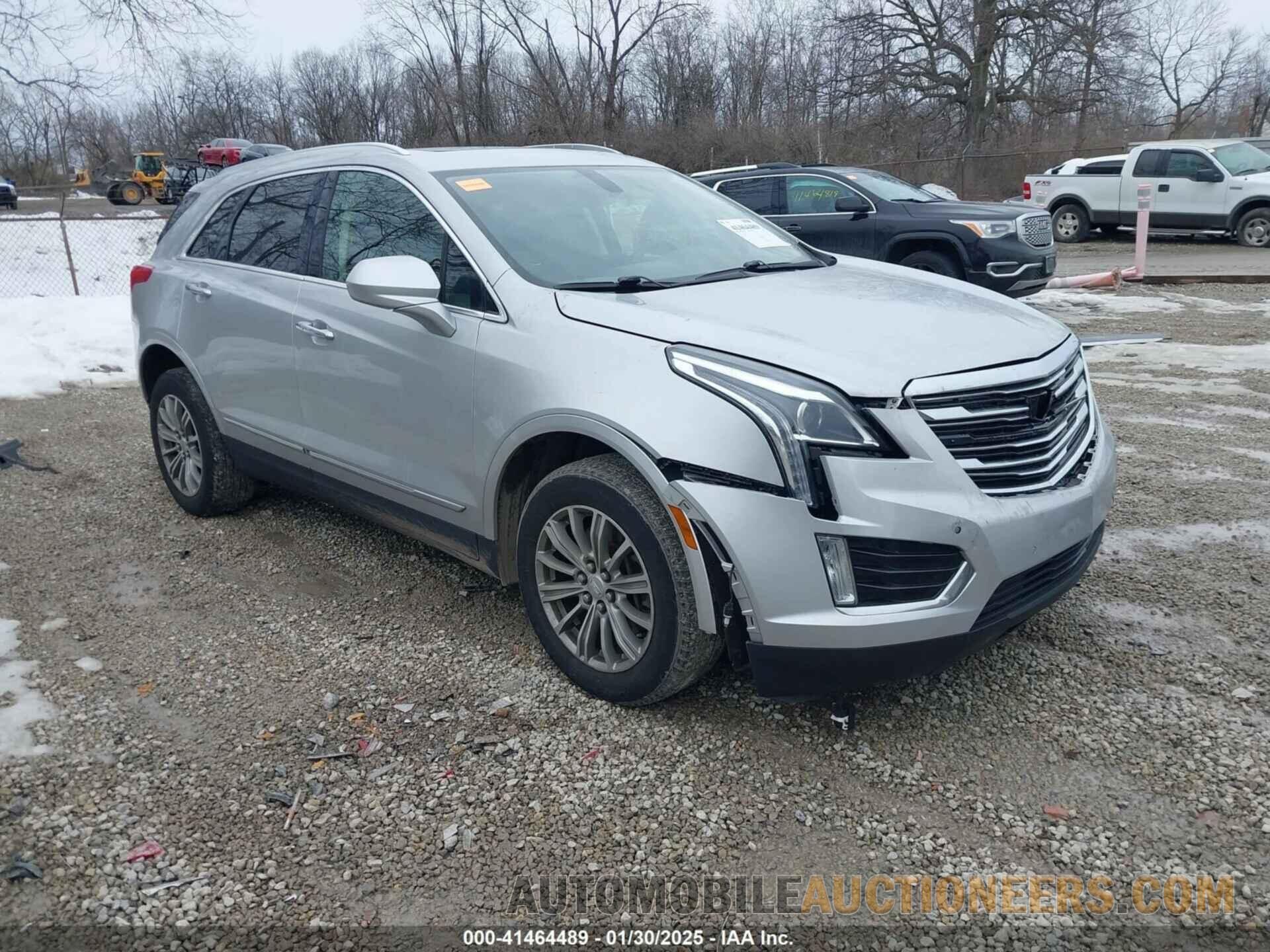 1GYKNBRS7HZ320654 CADILLAC XT5 2017