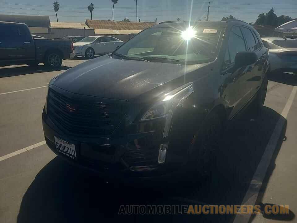 1GYKNBRS8HZ115828 Cadillac XT5 2017