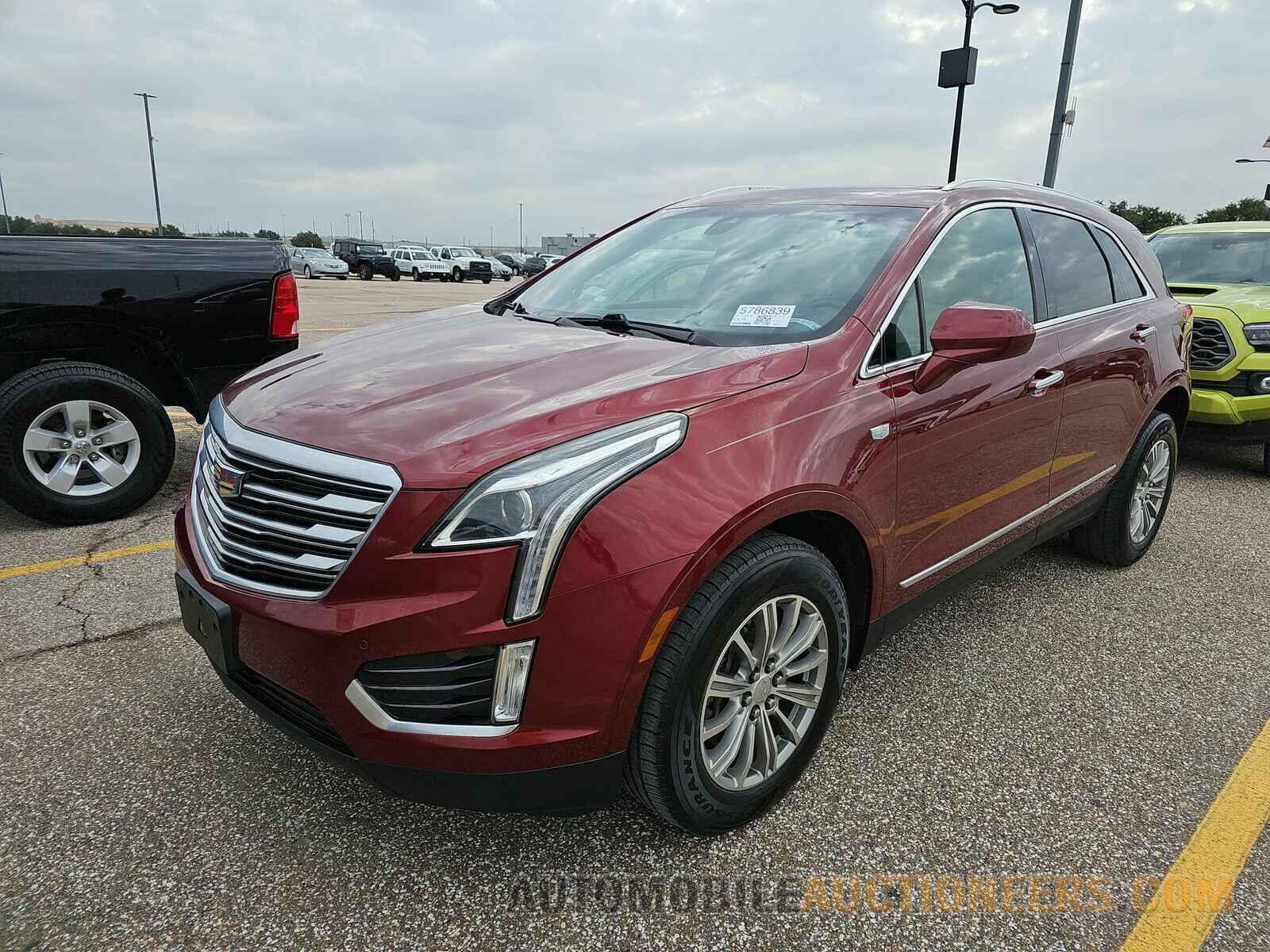 1GYKNBRSXHZ294762 Cadillac XT5 2017