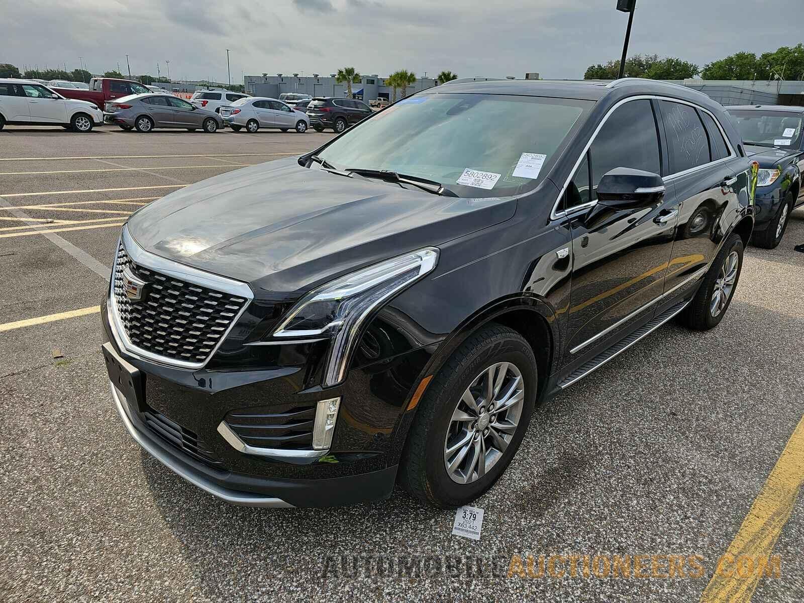 1GYKNCR41MZ122864 Cadillac XT5 2021