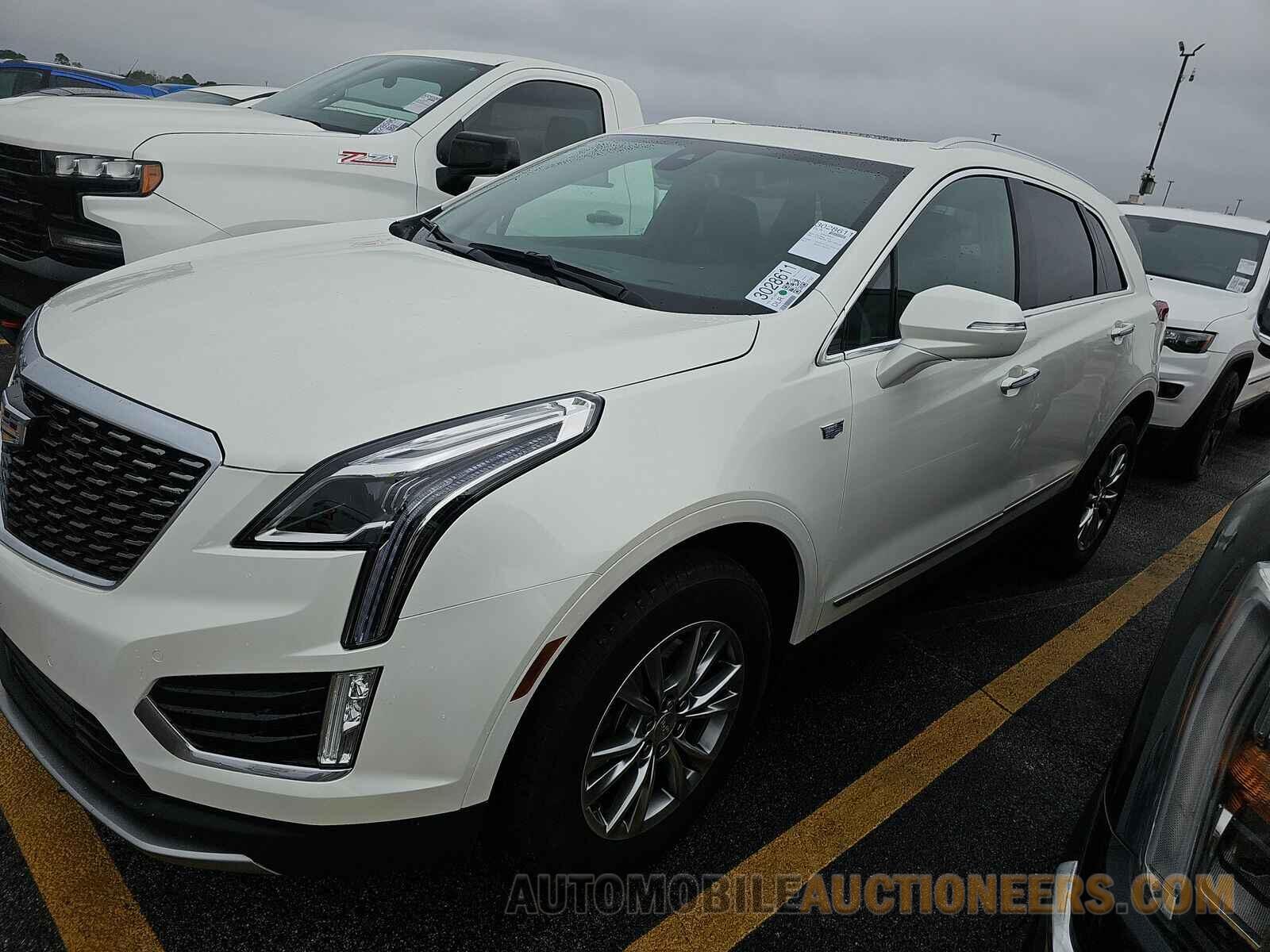 1GYKNCR41NZ142016 Cadillac XT5 2022