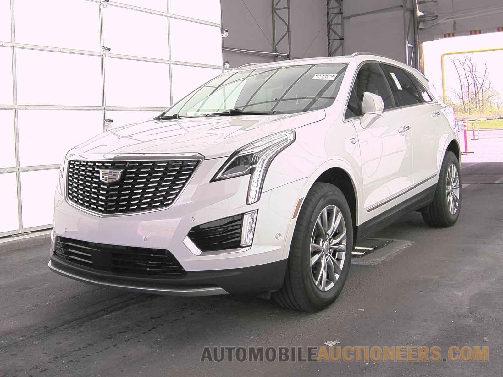 1GYKNCR42MZ118306 Cadillac XT5 2021