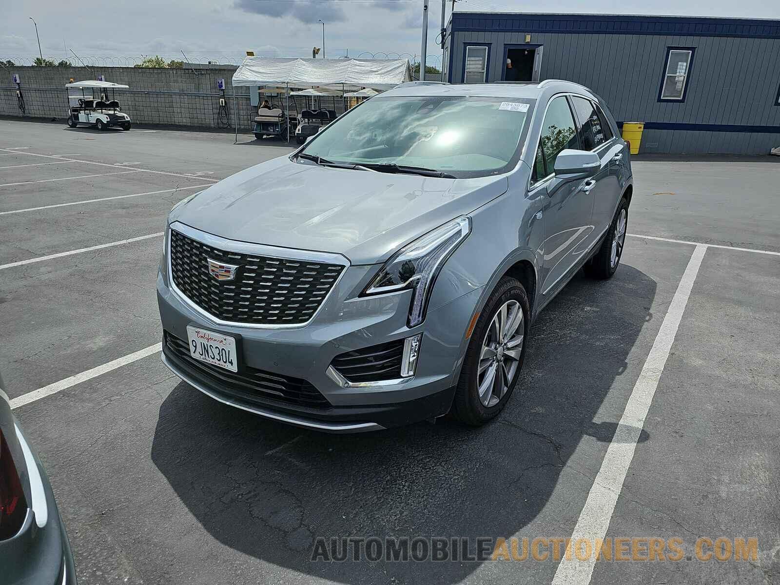 1GYKNCR44RZ729588 Cadillac XT5 2024