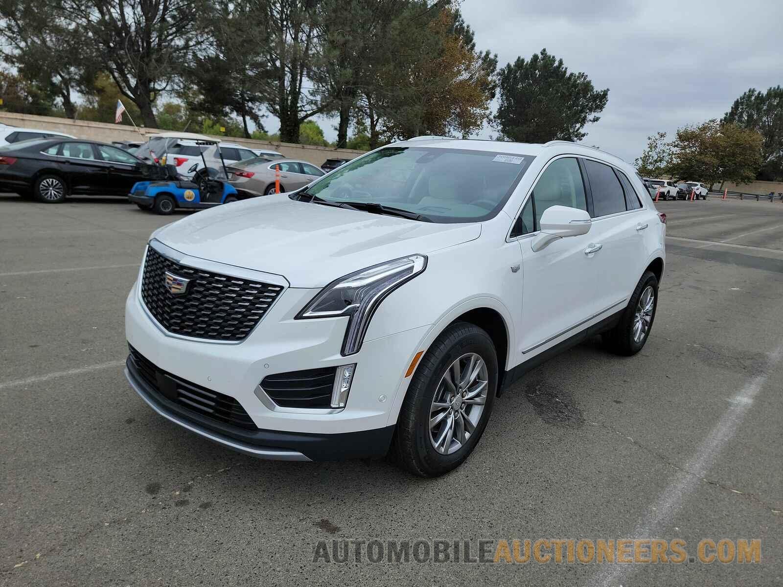 1GYKNCR46MZ168562 Cadillac XT5 2021