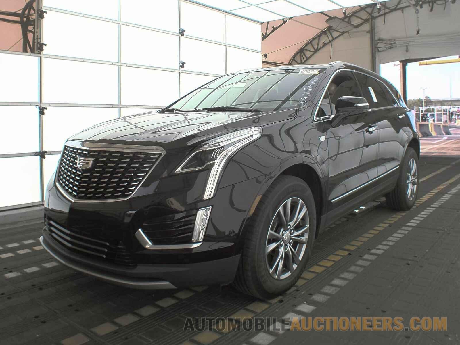 1GYKNCR47MZ108192 Cadillac XT5 2021