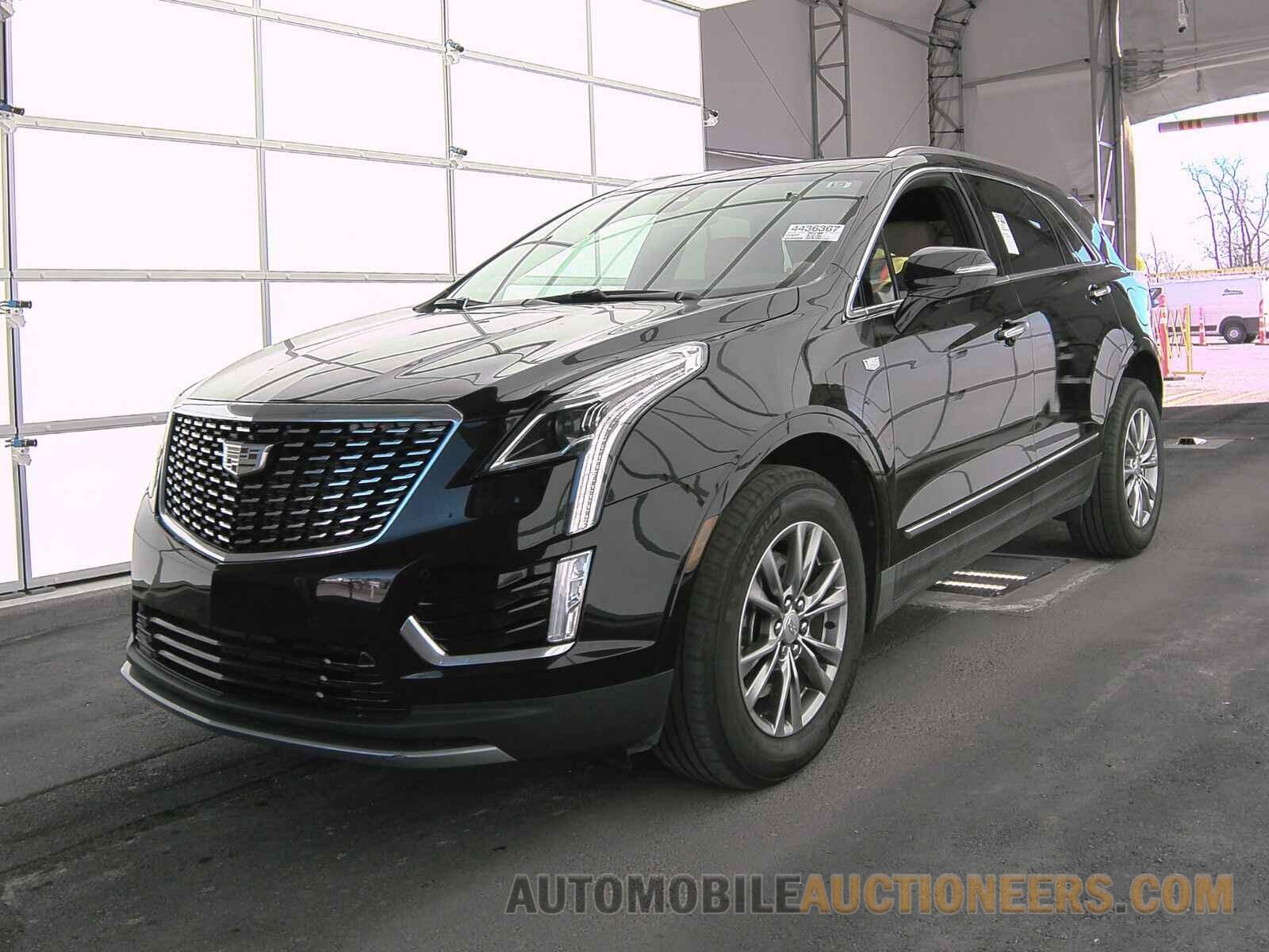 1GYKNCRS0MZ105164 Cadillac XT5 2021