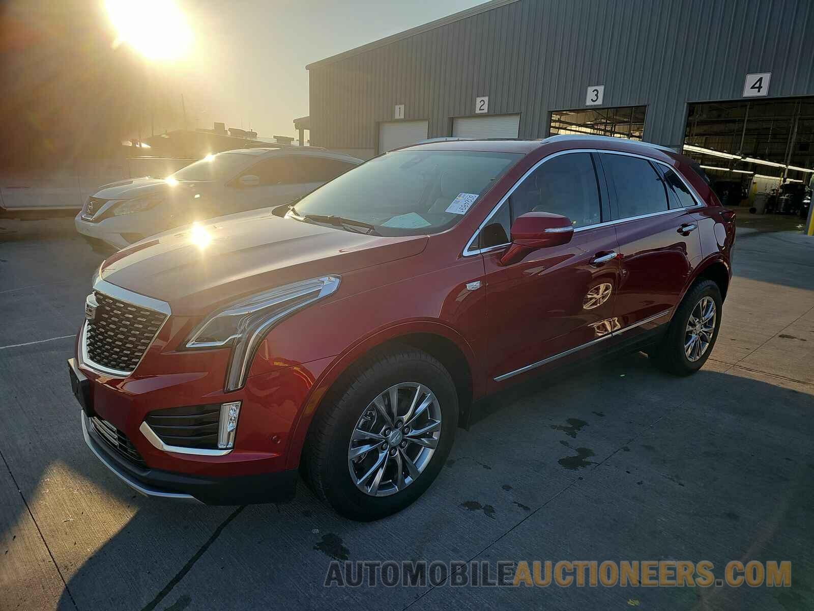 1GYKNCRS0MZ115693 Cadillac XT5 2021