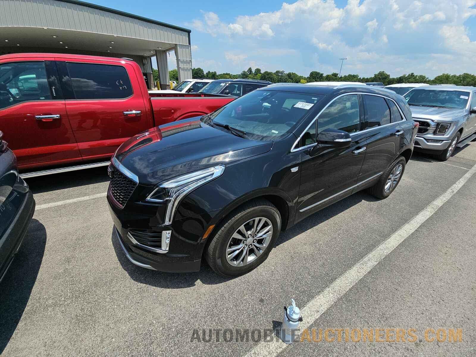 1GYKNCRS1MZ133166 Cadillac XT5 2021