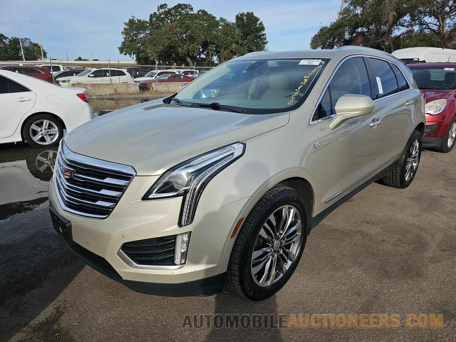 1GYKNCRS3HZ137502 Cadillac XT5 2017