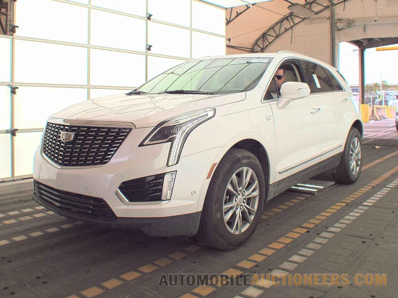 1GYKNCRS3MZ222205 Cadillac XT5 2021