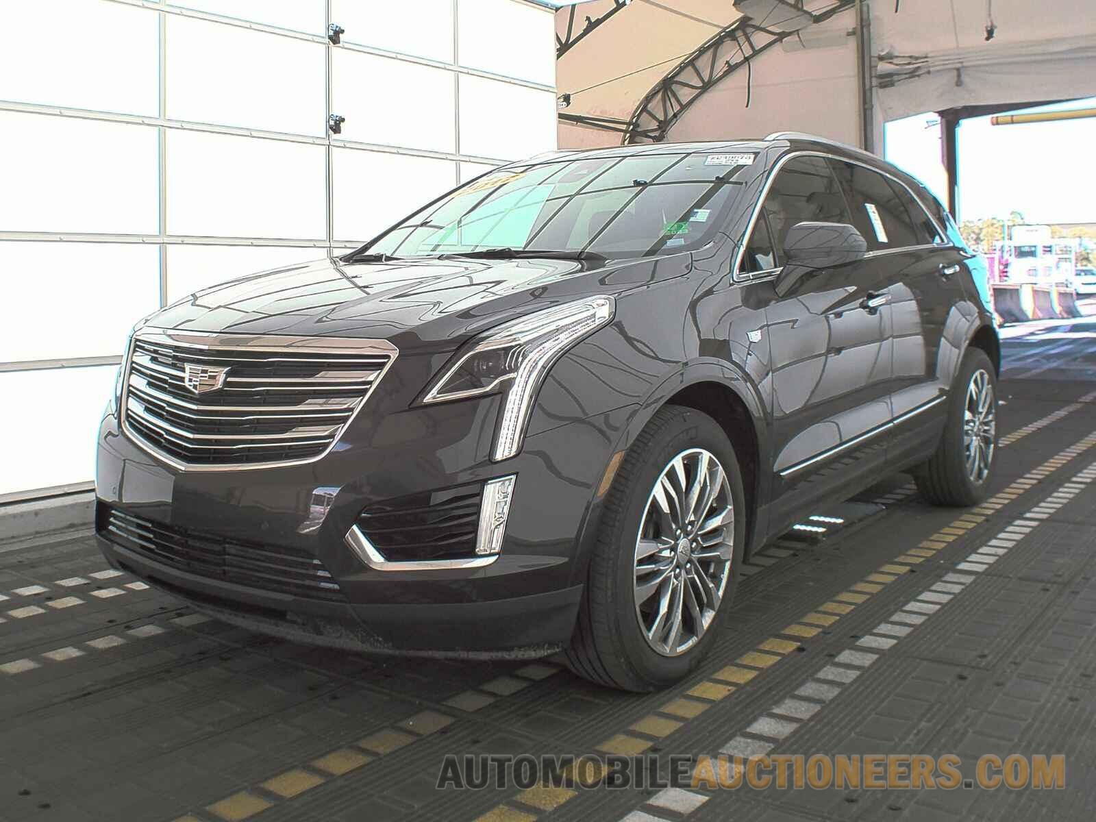 1GYKNCRS4HZ165275 Cadillac XT5 2017