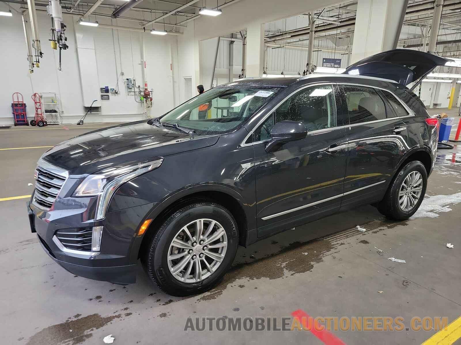 1GYKNCRS4KZ251371 Cadillac XT5 2019