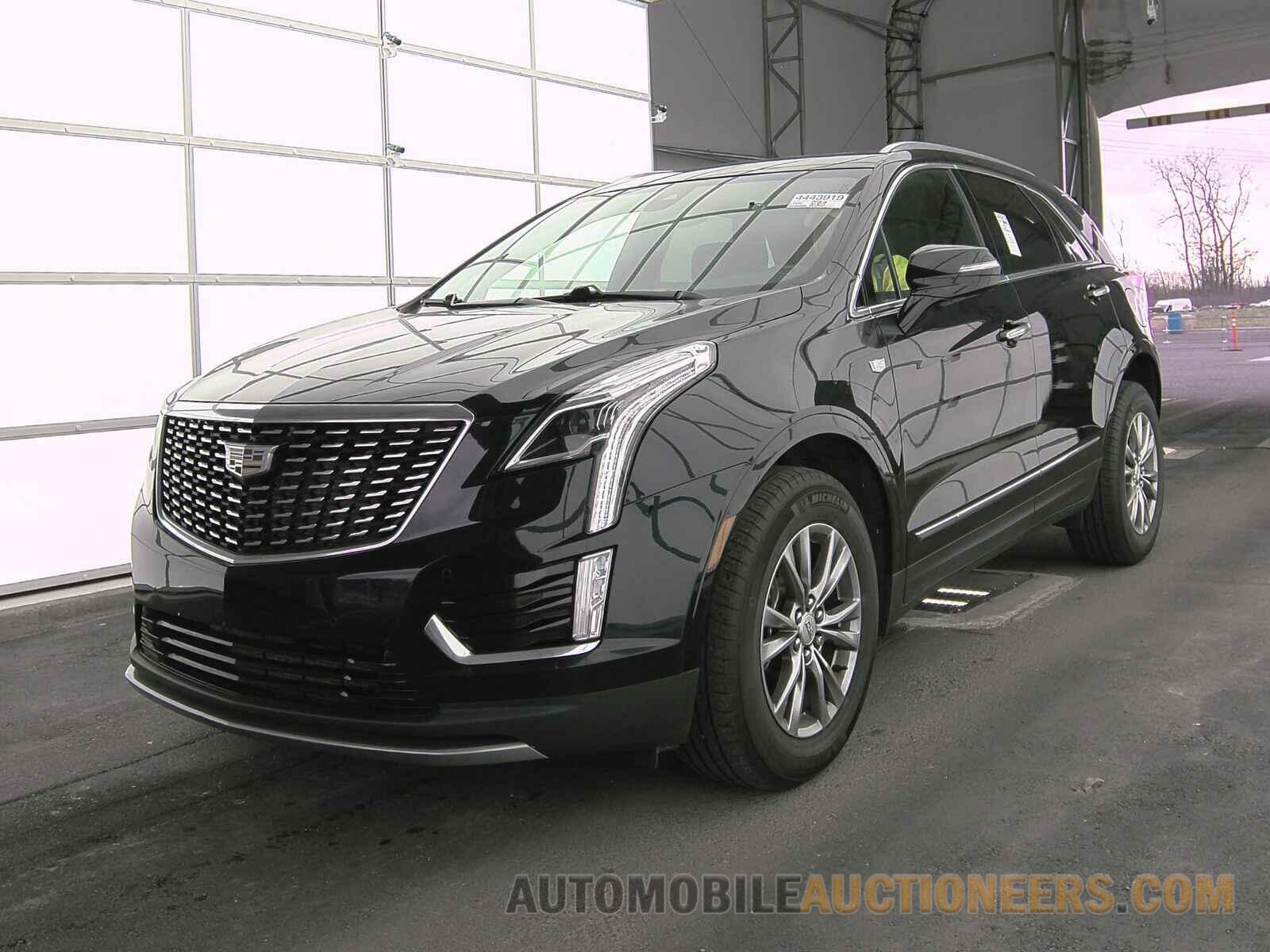 1GYKNCRS4MZ176674 Cadillac XT5 2021