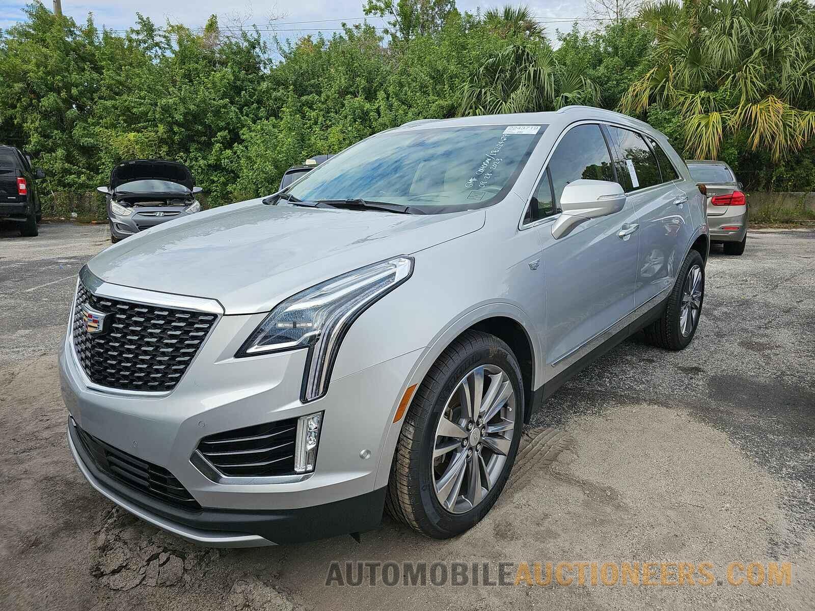 1GYKNCRS5LZ224679 Cadillac XT5 2020