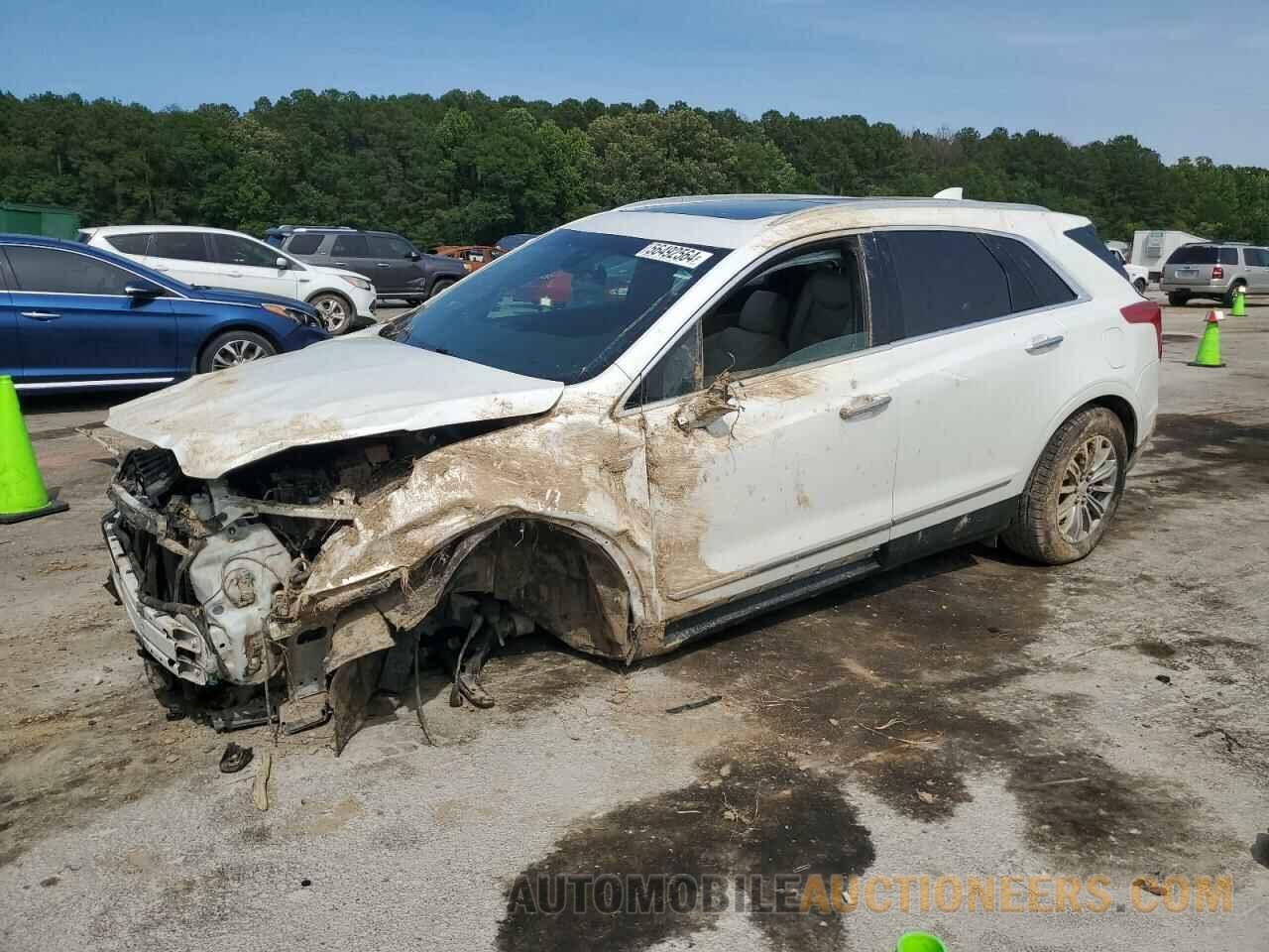 1GYKNCRS7JZ202082 CADILLAC XT5 2018