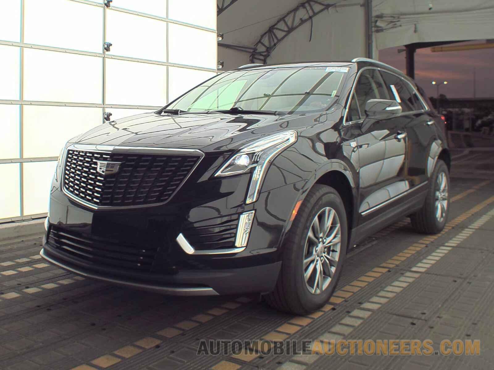 1GYKNCRS7MZ169606 Cadillac XT5 2021