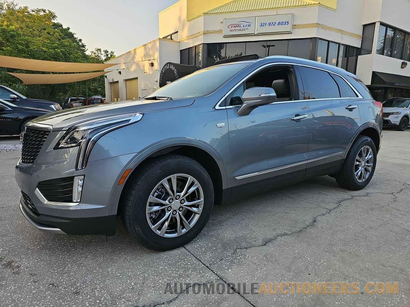 1GYKNCRS7NZ106670 Cadillac XT5 2022