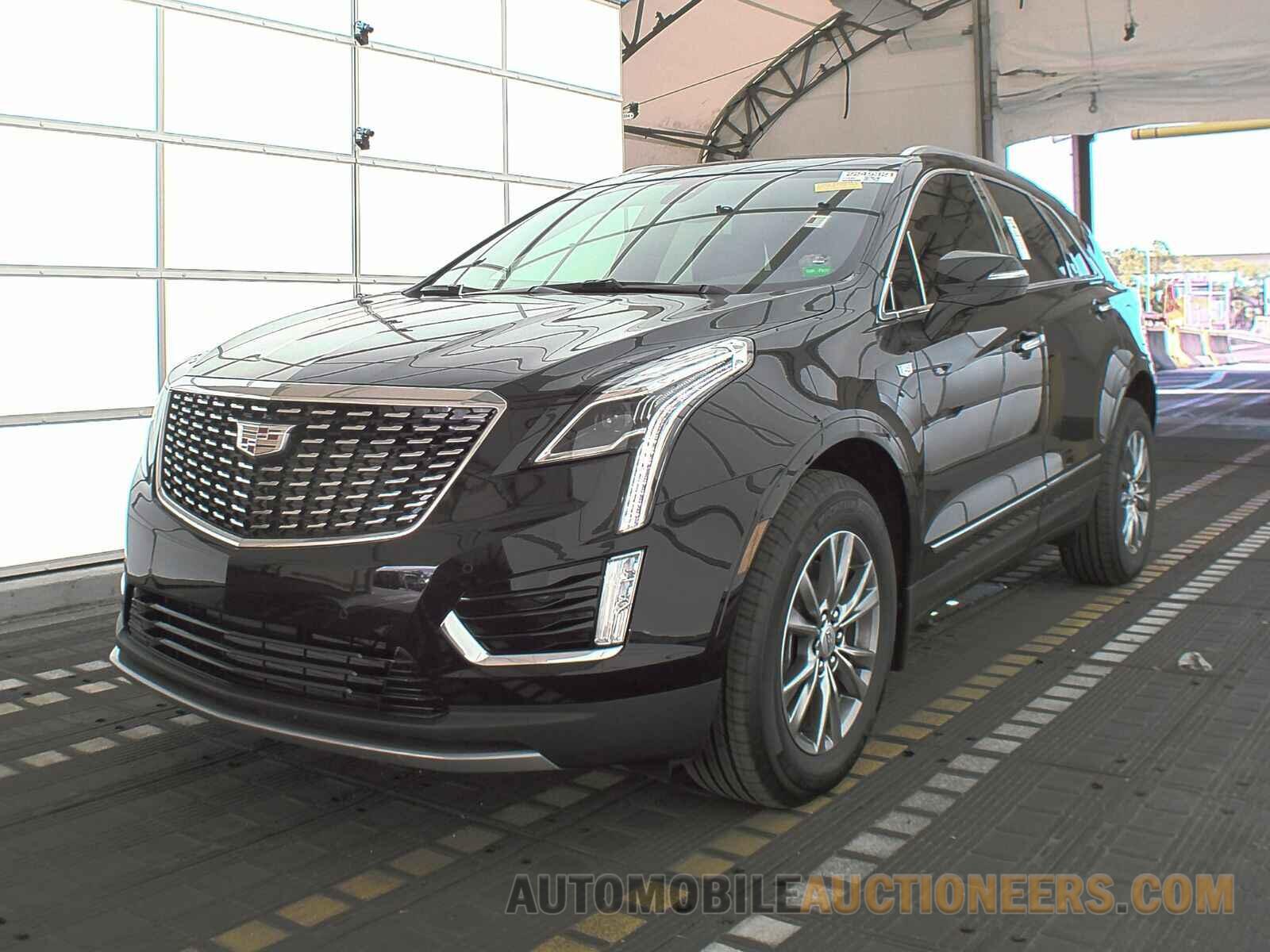 1GYKNCRS8PZ228344 Cadillac XT5 2023