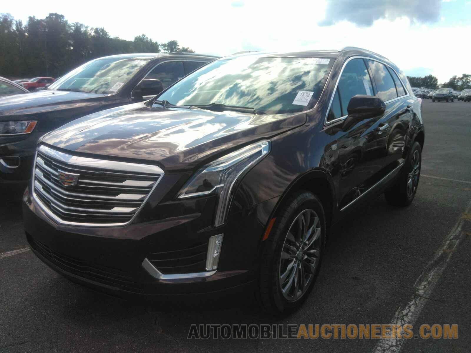 1GYKNCRSXHZ196093 Cadillac XT5 2017