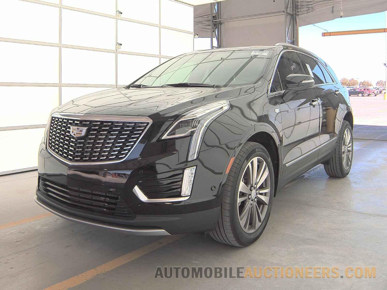 1GYKNCRSXLZ236469 Cadillac XT5 2020