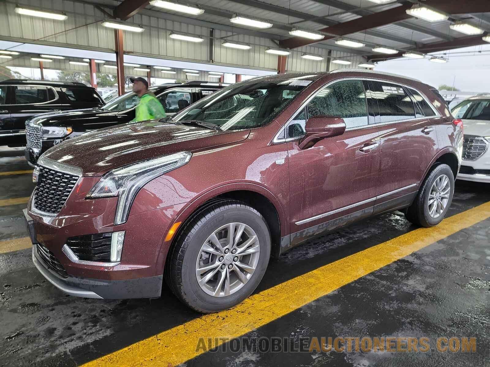 1GYKNDR41PZ189829 Cadillac XT5 2023