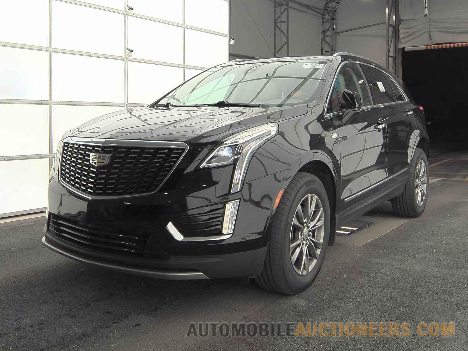 1GYKNDR44MZ134609 Cadillac XT5 2021