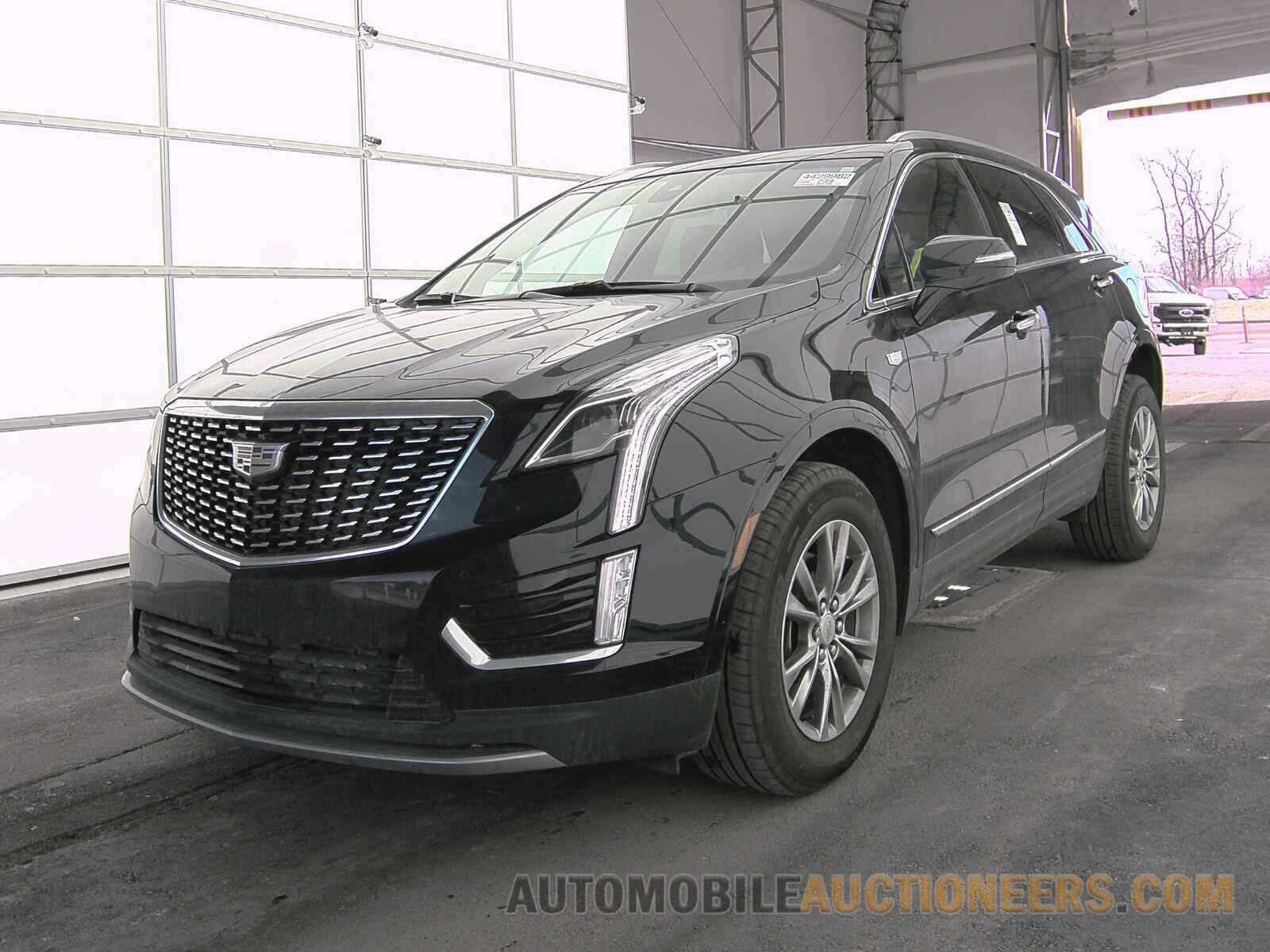 1GYKNDRS1MZ138860 Cadillac XT5 2021