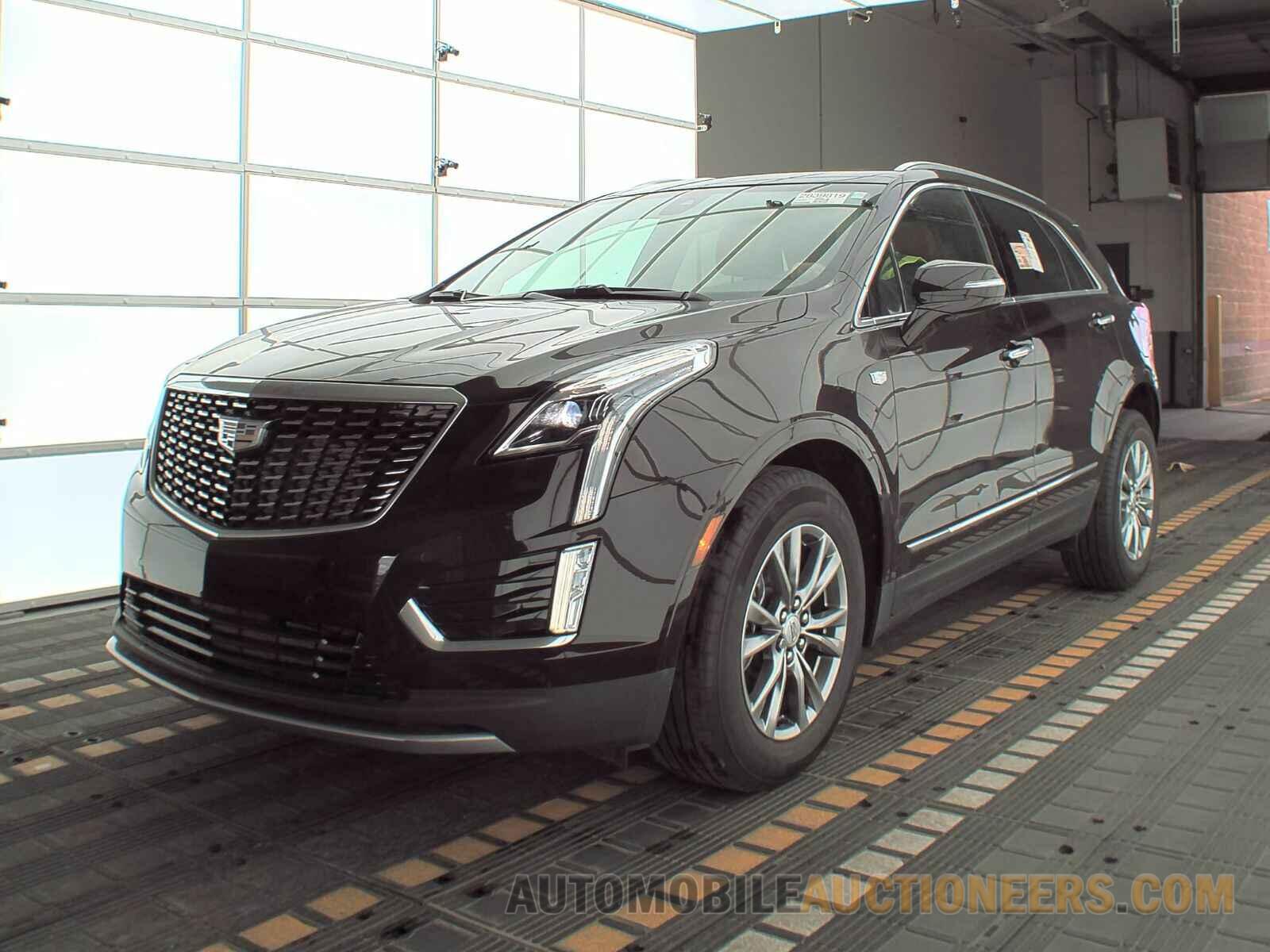 1GYKNDRS2MZ131349 Cadillac XT5 2021