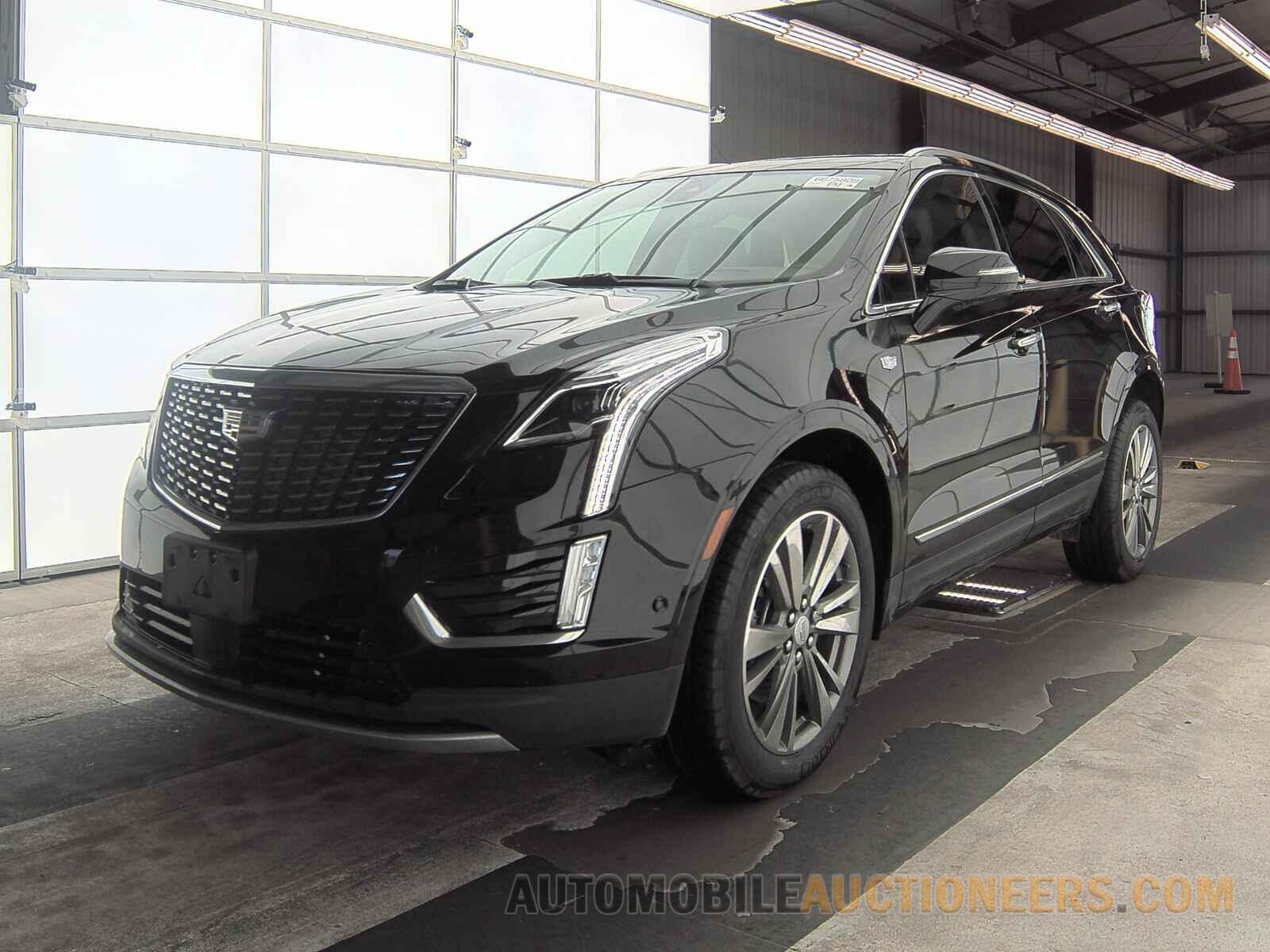 1GYKNDRS2MZ144604 Cadillac XT5 2021