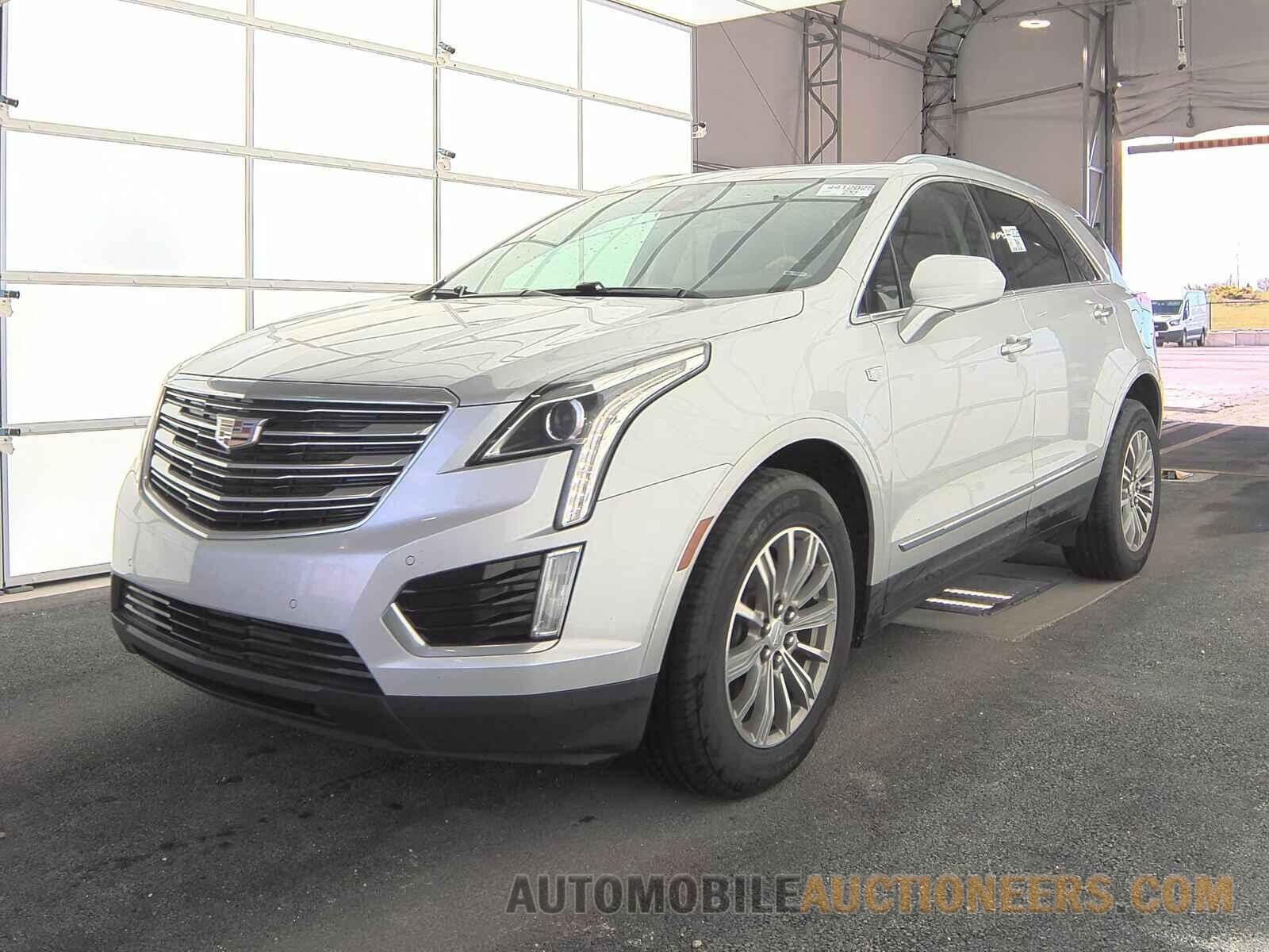 1GYKNDRS3JZ101773 Cadillac XT5 2018