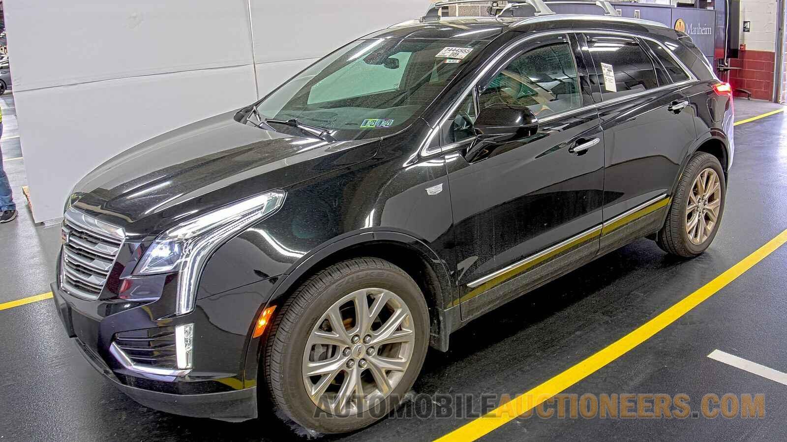 1GYKNDRS5HZ114034 Cadillac XT5 2017