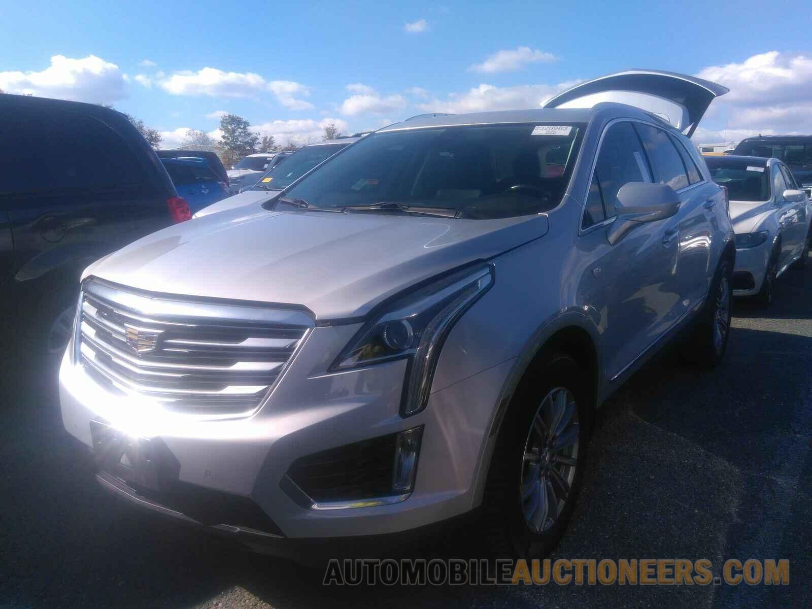 1GYKNDRS6HZ122496 Cadillac XT5 2017