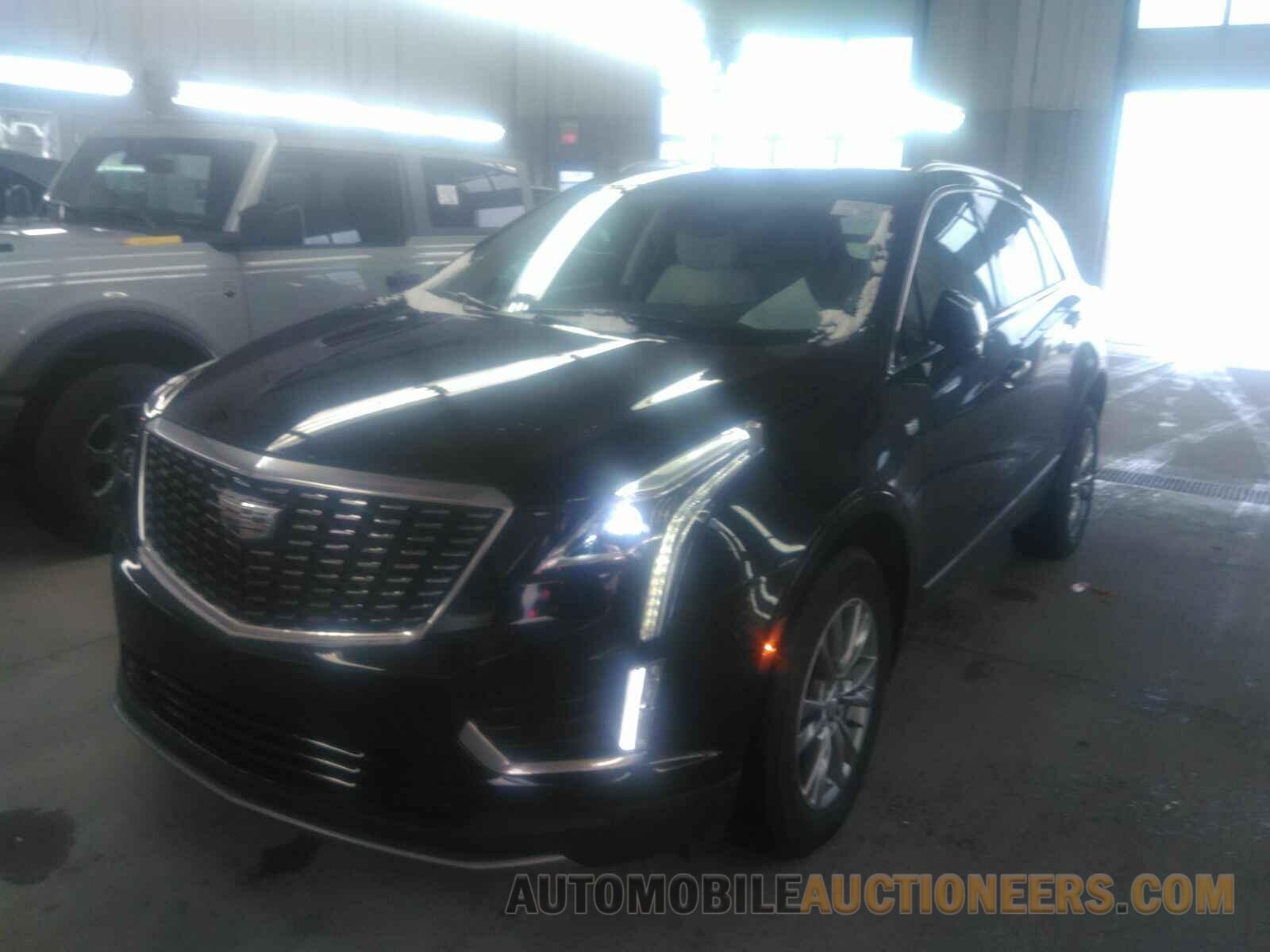 1GYKNDRS7MZ148521 Cadillac XT5 2021