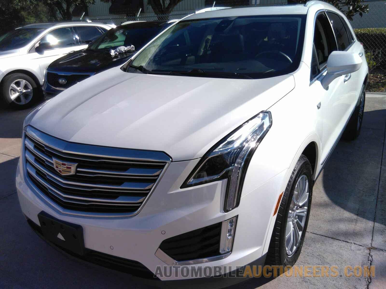 1GYKNDRS8HZ111970 Cadillac XT5 2017